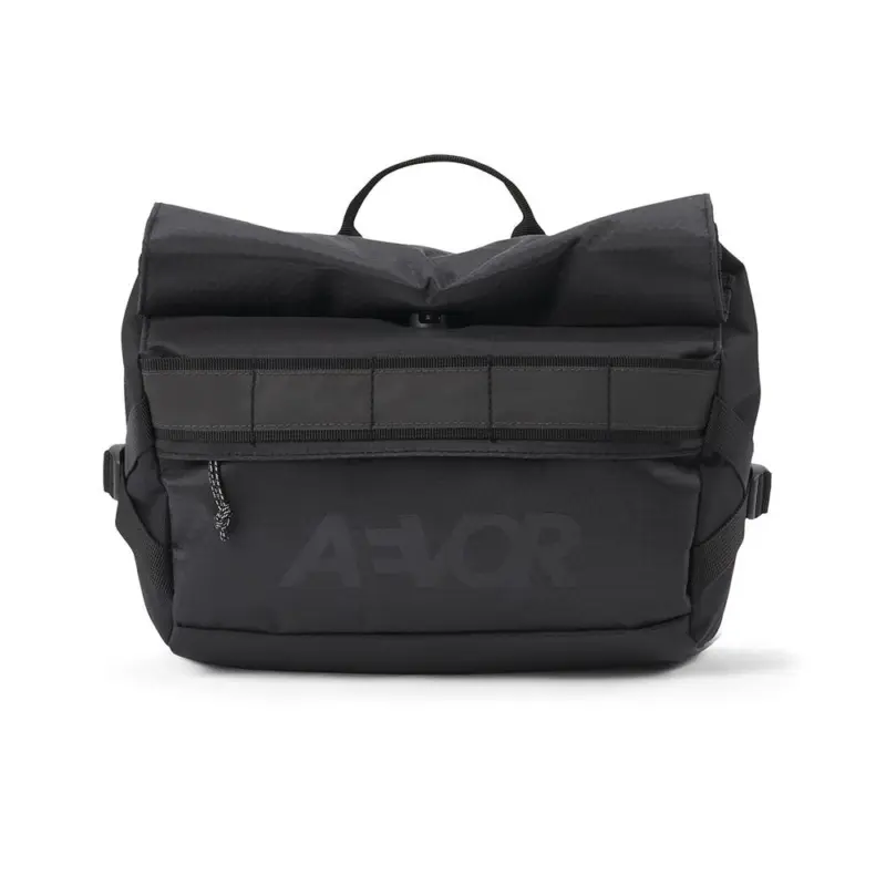 Ledvinka a taška na řídítka v jednom Aevor Waist Pack Proof black Nejprodávanější