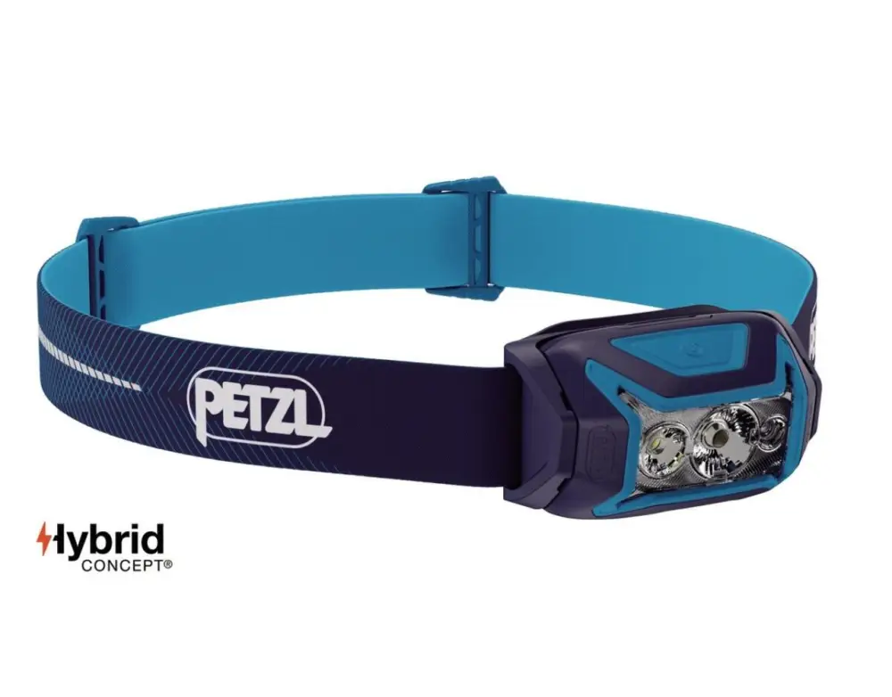 Pouze Dnes Čelovka Petzl Actik Core modrá